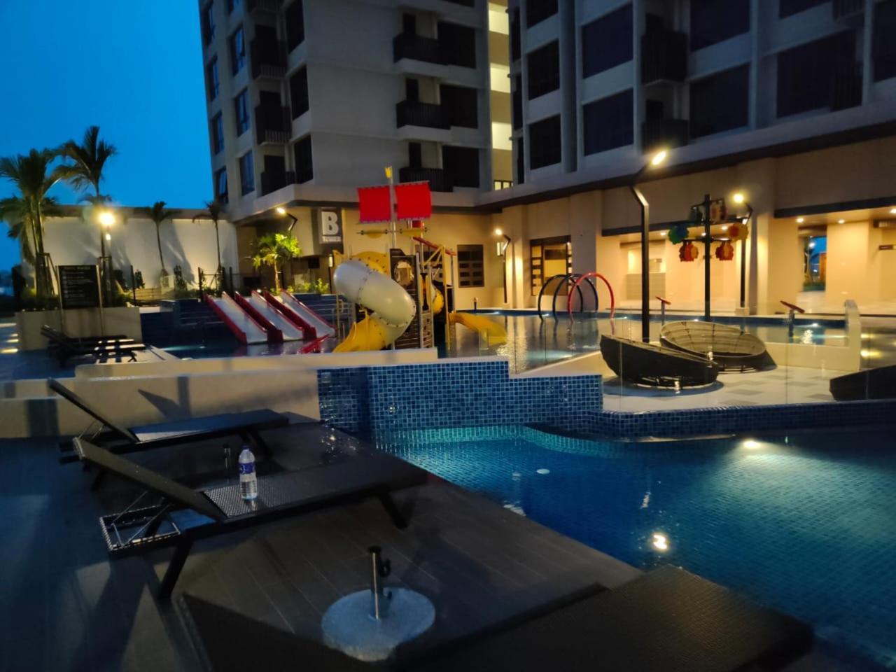 Baliresidence Seaview Waterpark 2-5pax 5minjonker Apartment *